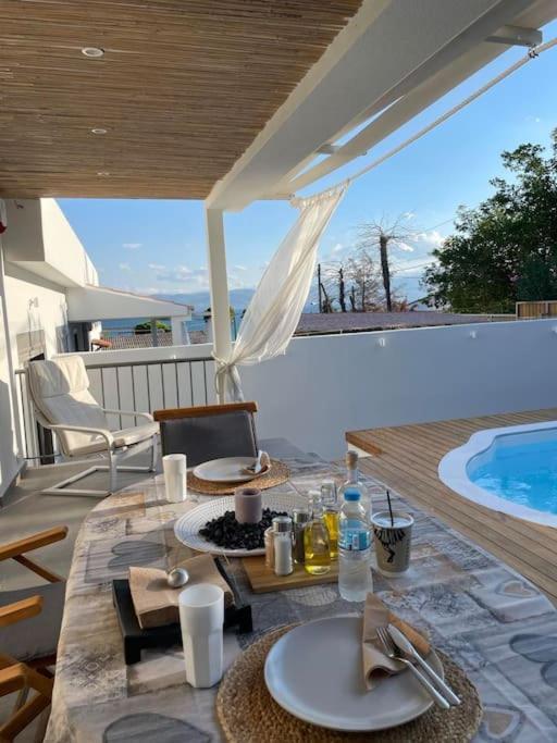 Μοντέρνα Εξοχική Μονοκατοικία Με Ιδιωτική Πισίνα! Khalkoutsion Bagian luar foto